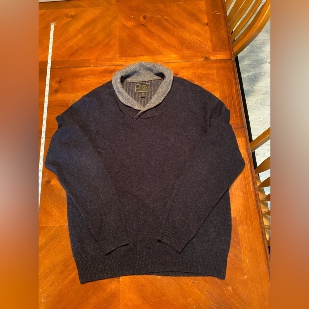 JoS . A. Banks Mens XL Lamb Wool Blend Blue & Gray Sweater